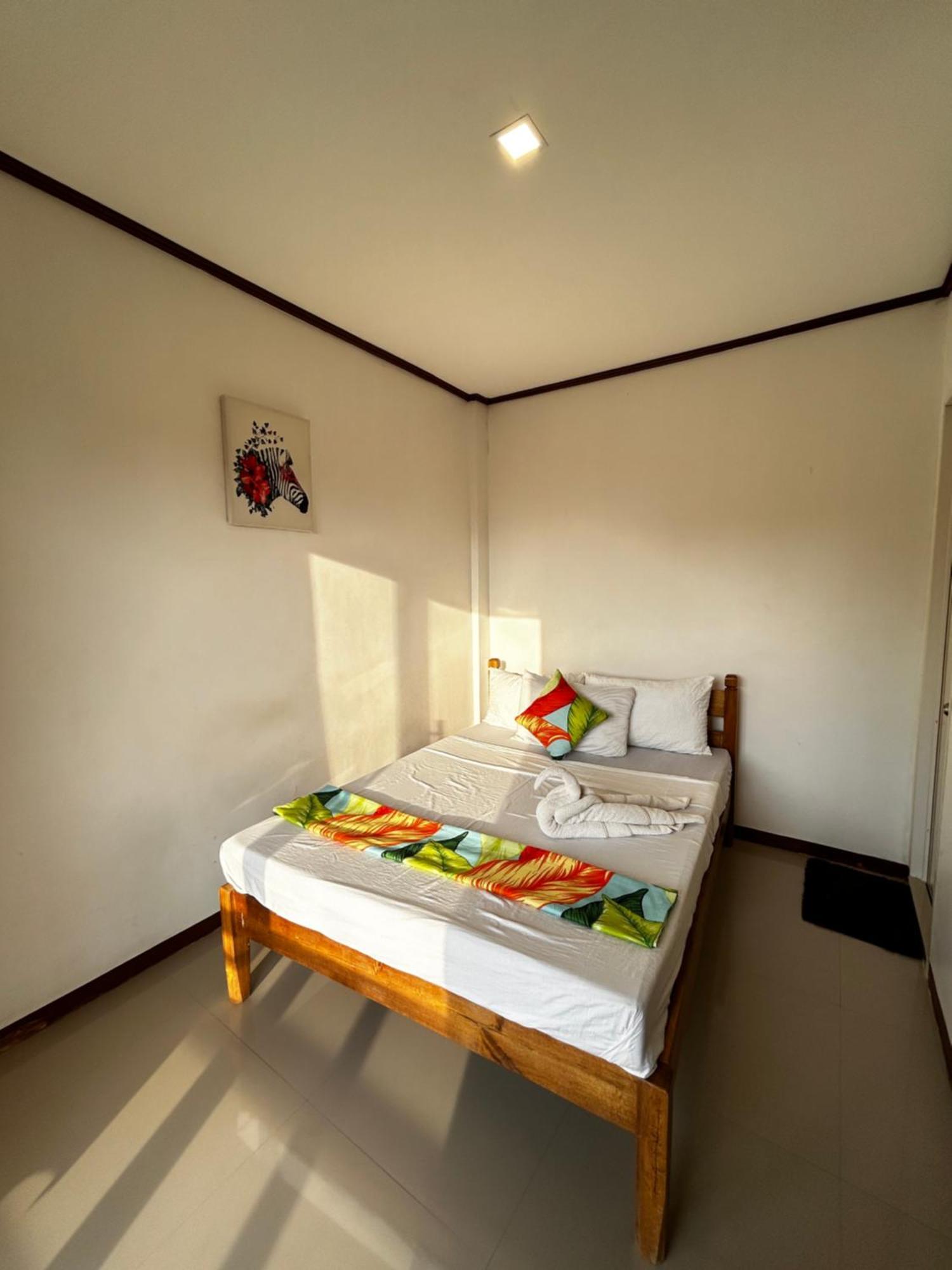 Brenmariel Tourist Inn El Nido Dış mekan fotoğraf