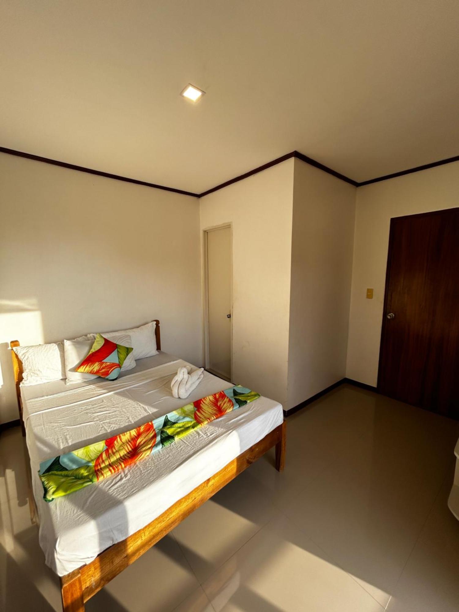 Brenmariel Tourist Inn El Nido Dış mekan fotoğraf
